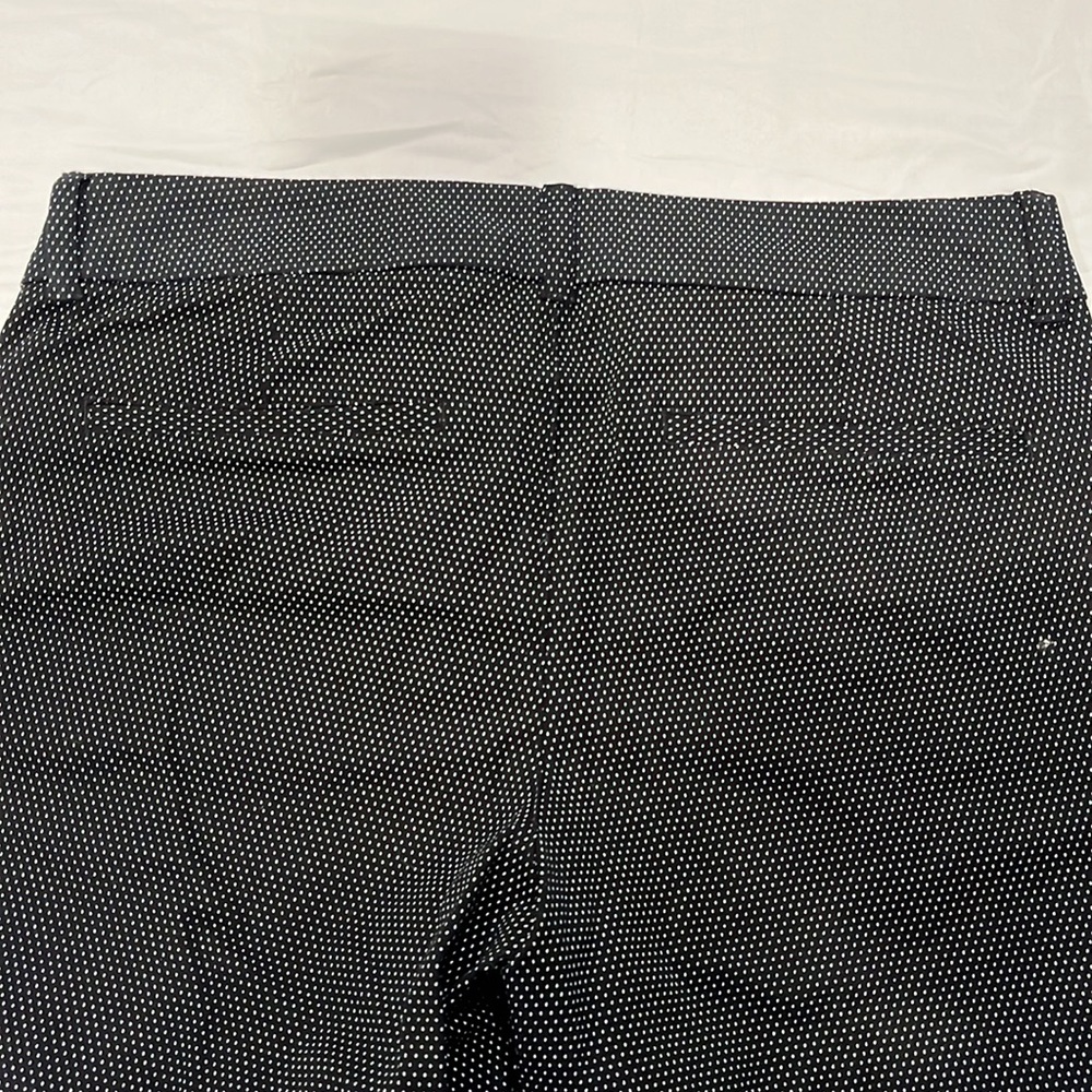 Old Navy Pixie Pants - image 4